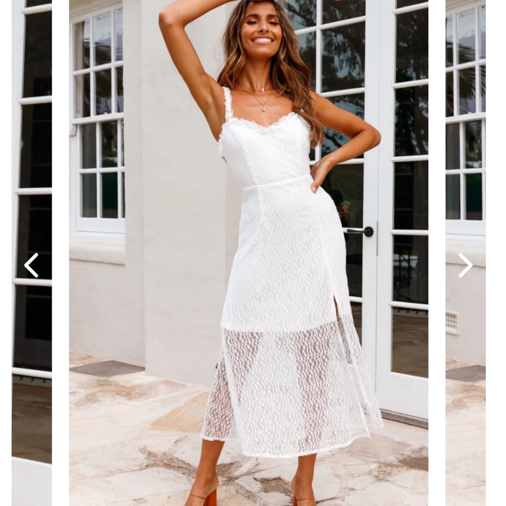 Selfie Leslie White laced Midi Dress